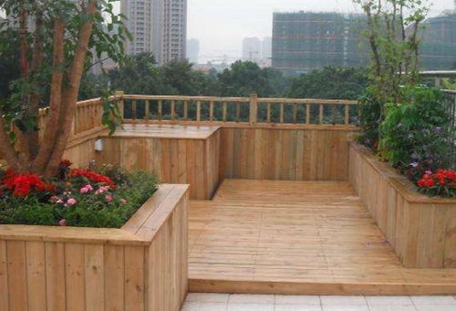 陽臺裝修新趨勢 告別瓷磚，園林綠化工程打造實用舒適空間